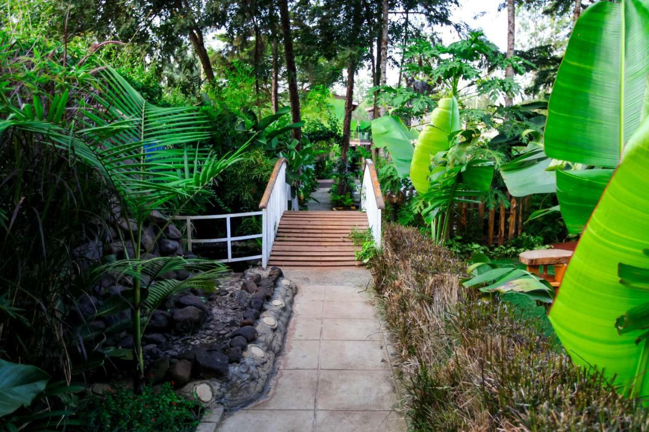 Maya Gardens Sagana Resort Buitenkant foto
