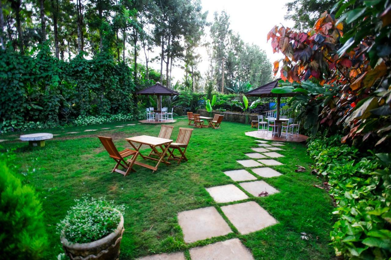 Maya Gardens Sagana Resort Buitenkant foto