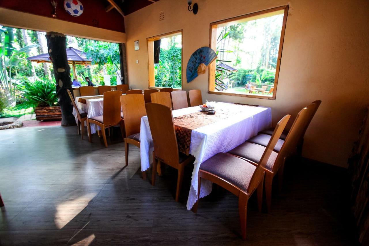 Maya Gardens Sagana Resort Buitenkant foto